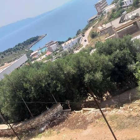 Holidays In Saranda Экстерьер фото
