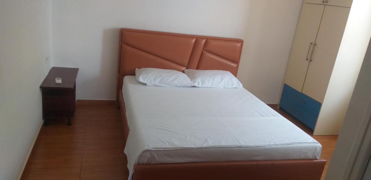Holidays In Saranda Экстерьер фото