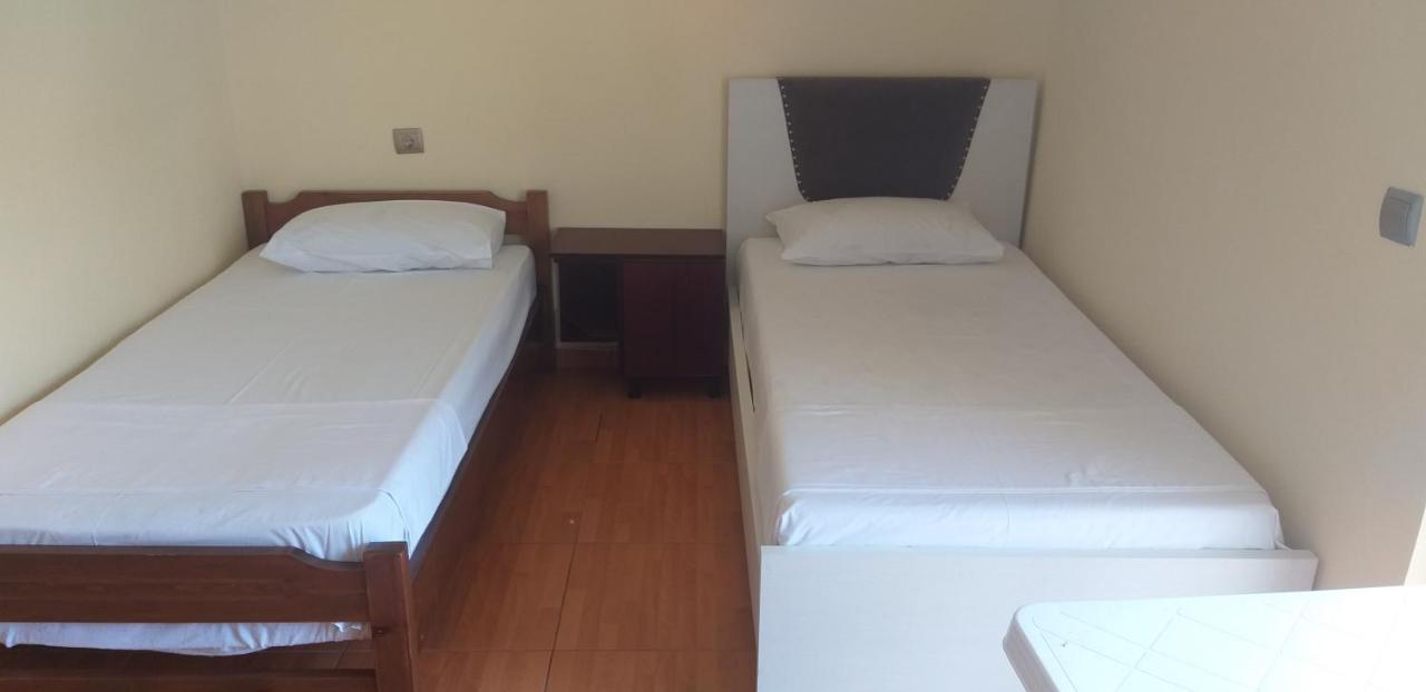 Holidays In Saranda Экстерьер фото